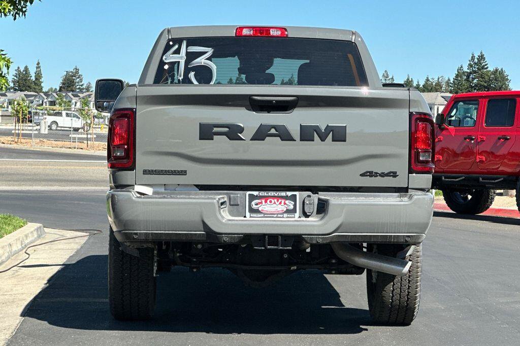 New 2026 RAM 2500 Big Horn AWD/4WD image 5