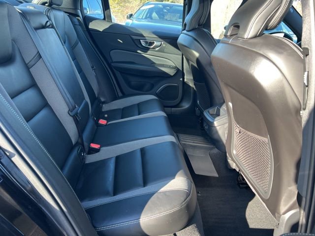 Certified 2024 Volvo S60 B5 Plus w/ Climate Package image 19