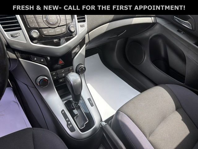 Used 2014 Chevrolet Cruze LT image 20