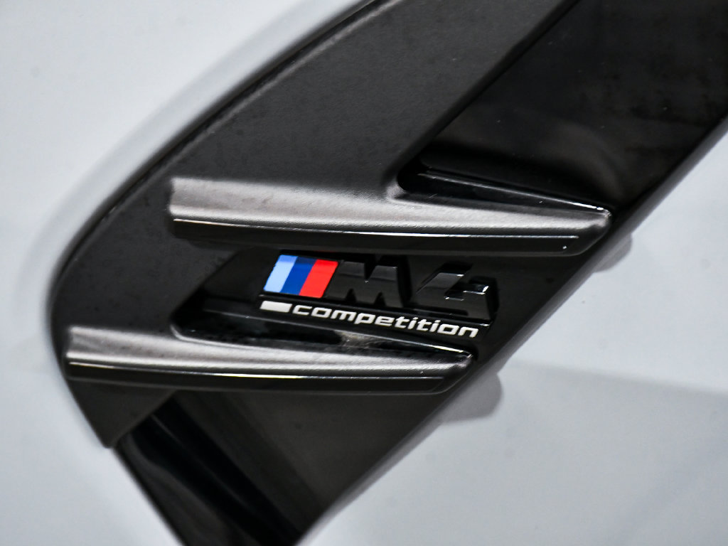 Used 2024 BMW M4 xDrive Competition AWD/4WD image 98