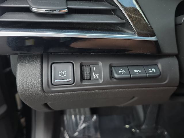Used 2020 Cadillac CT6 Premium Luxury w/ LPO, Exterior Accent Package AWD/4WD image 27