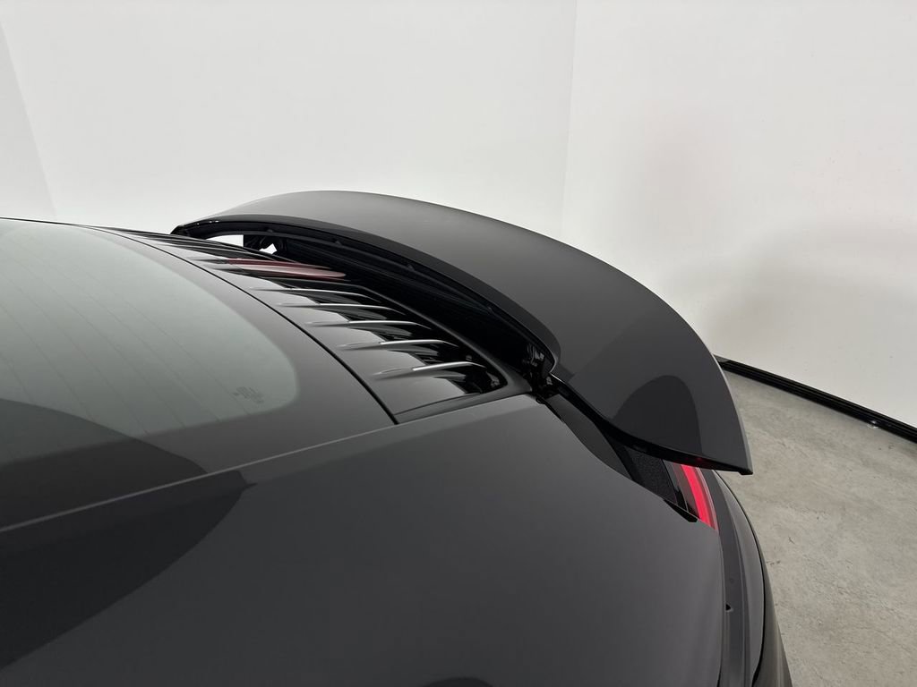 New 2026 Porsche 911 Carrera 4S image 17