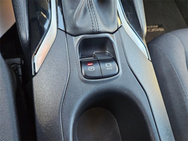 Used 2024 Toyota Corolla Cross LE image 28