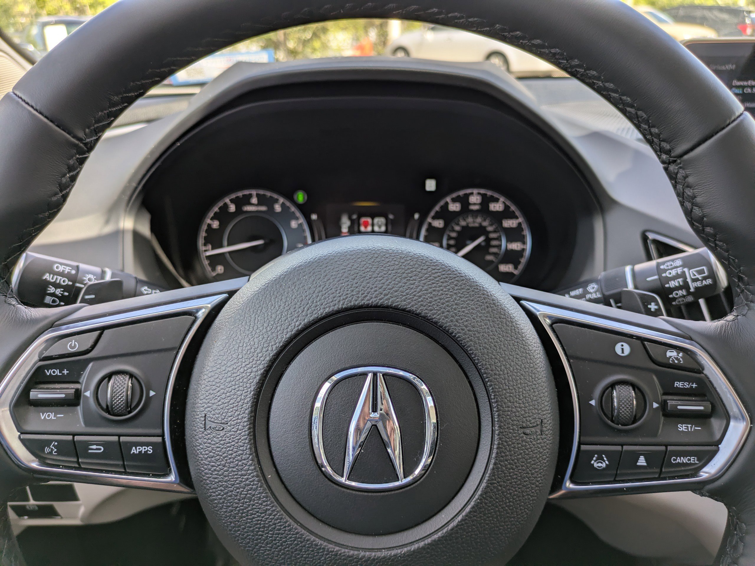 Used 2025 Acura RDX SH-AWD w/ Technology Package image 24