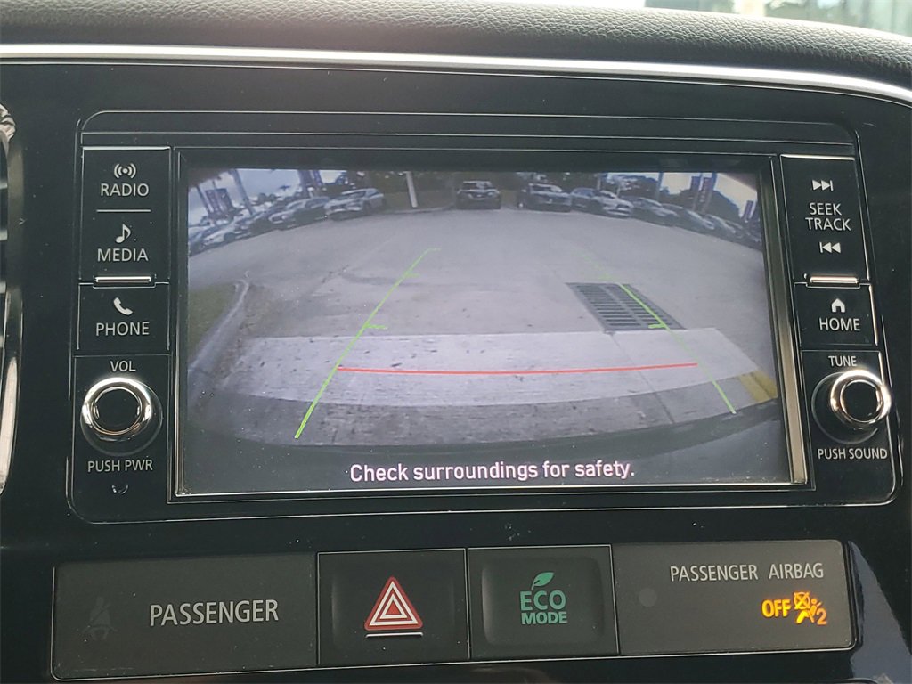 Used 2018 Mitsubishi Outlander ES image 24