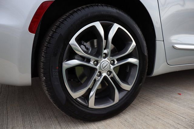 New 2026 Chrysler Pacifica Pinnacle AWD/4WD image 39