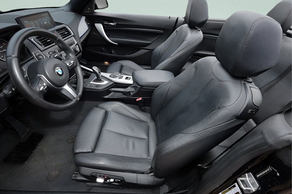 Used 2017 BMW 230i Convertible RWD image 11