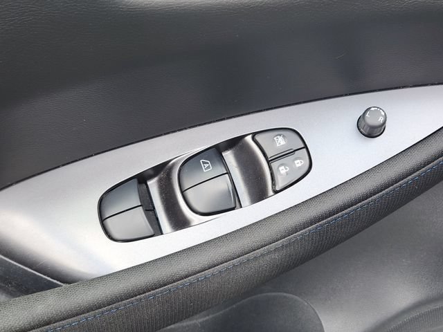 Used 2023 Nissan Leaf S FWD image 10