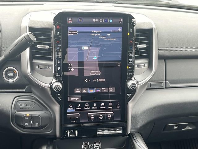 New 2026 RAM 2500 Laramie AWD/4WD image 15