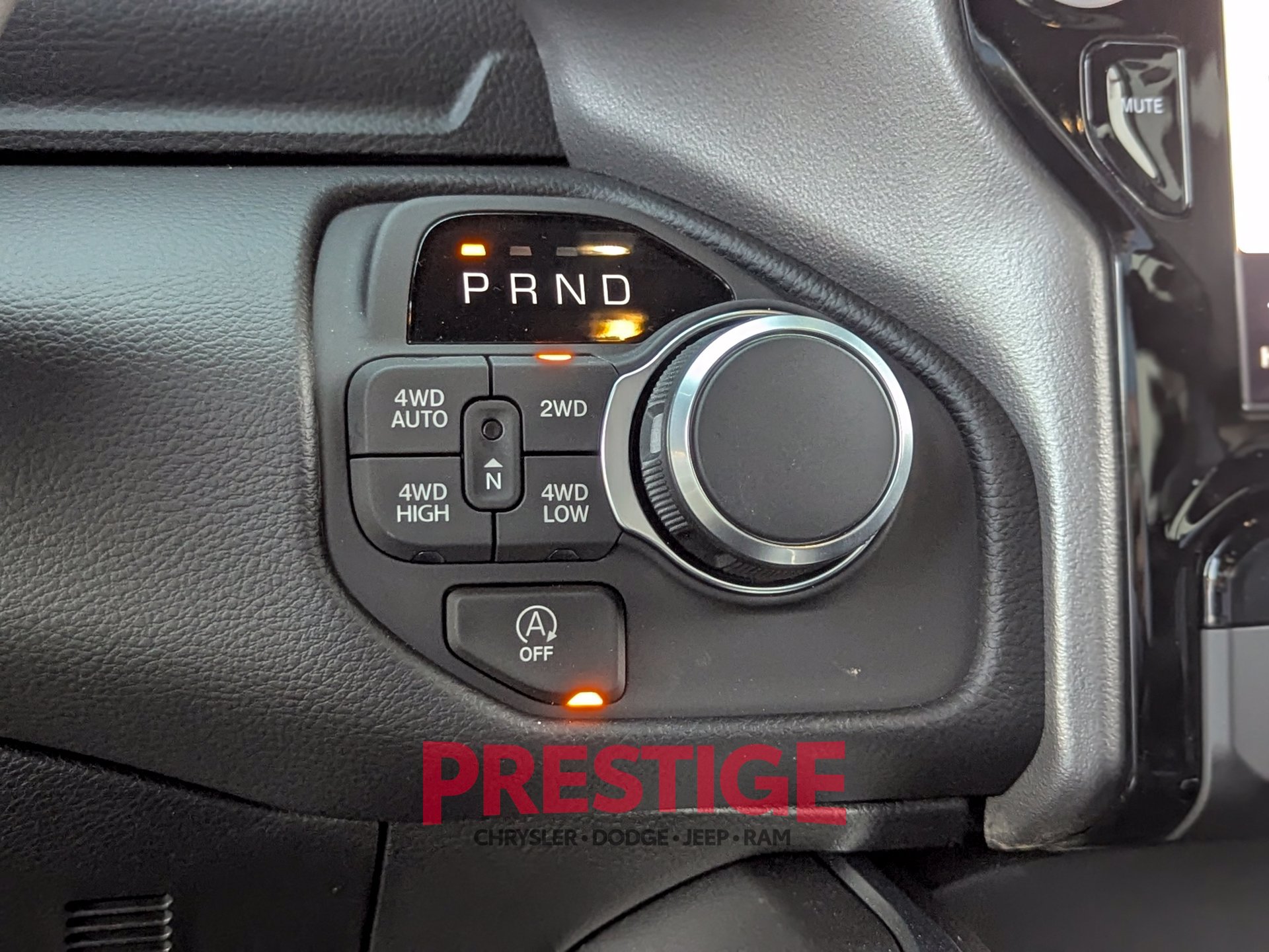 New 2026 RAM 1500 Big Horn AWD/4WD image 18