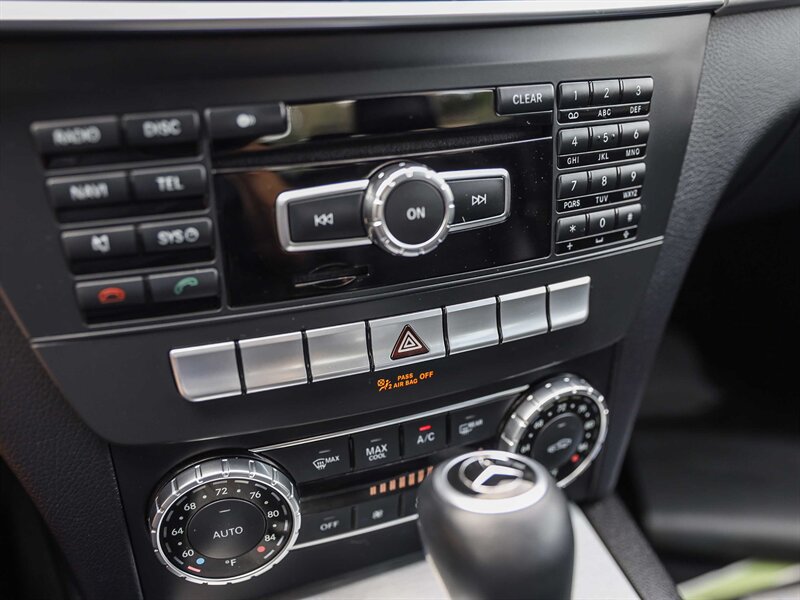 Used 2013 Mercedes-Benz C 250 Sedan image 29