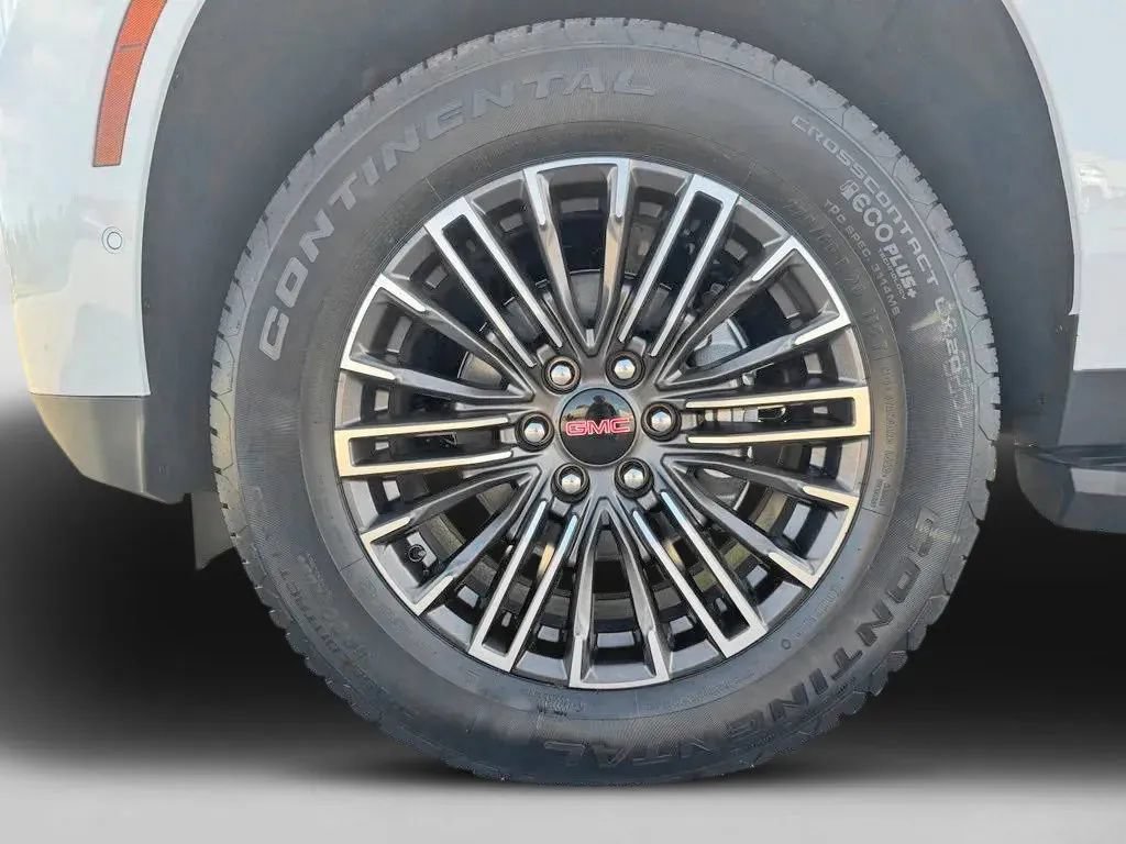 New 2026 GMC Yukon Elevation AWD/4WD image 33
