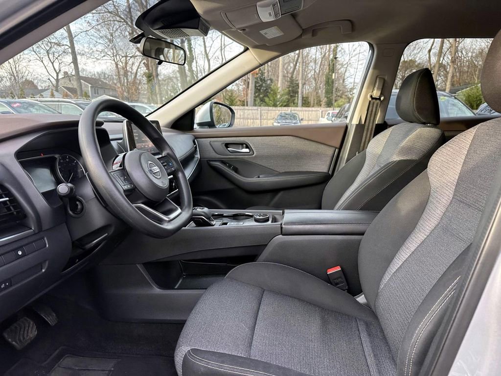 Certified 2021 Nissan Rogue SV image 14