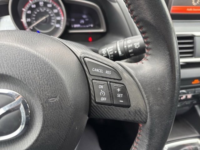 Used 2014 MAZDA MAZDA3 i Touring w/ Technology Package image 12