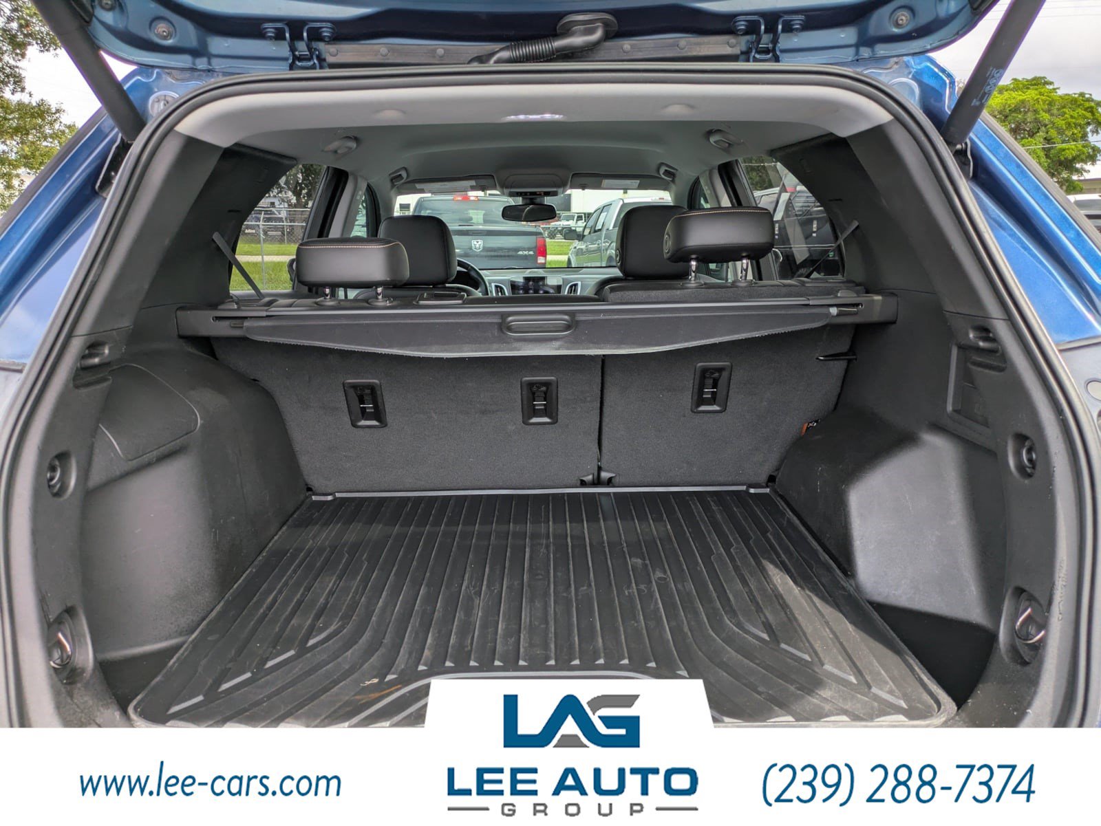 Used 2019 Chevrolet Equinox Premier FWD image 11