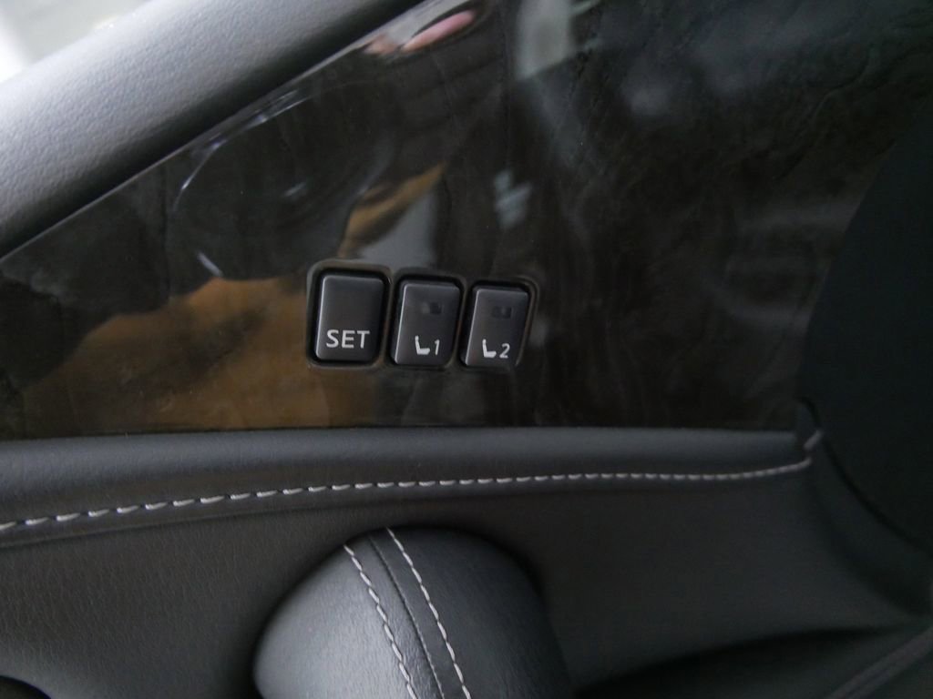 Used 2022 INFINITI QX80 Luxe image 16