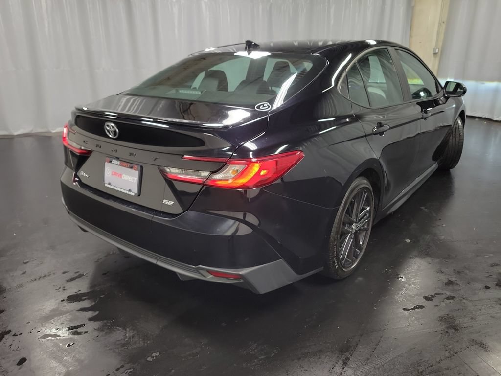 Used 2025 Toyota Camry SE FWD image 8
