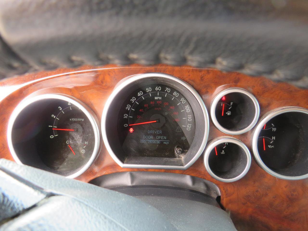 Used 2008 Toyota Sequoia Limited RWD image 13