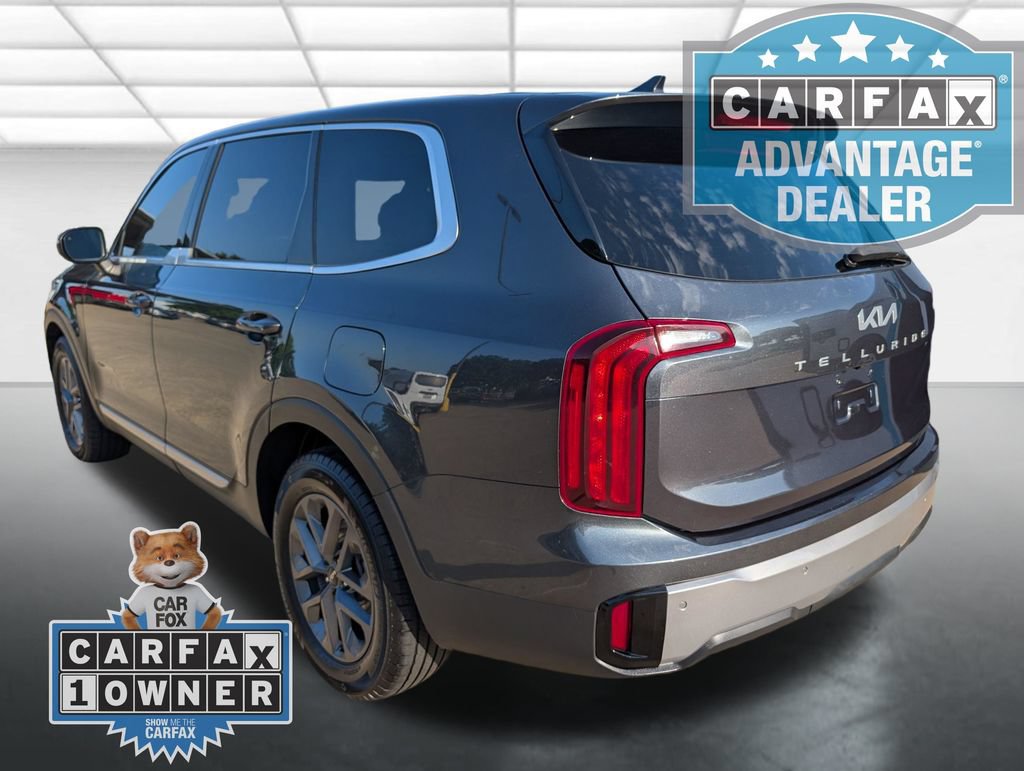 Used 2023 Kia Telluride LX AWD/4WD image 2