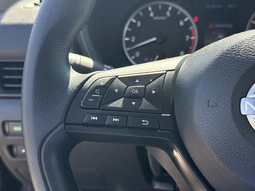 Certified 2025 Nissan Sentra S FWD image 28