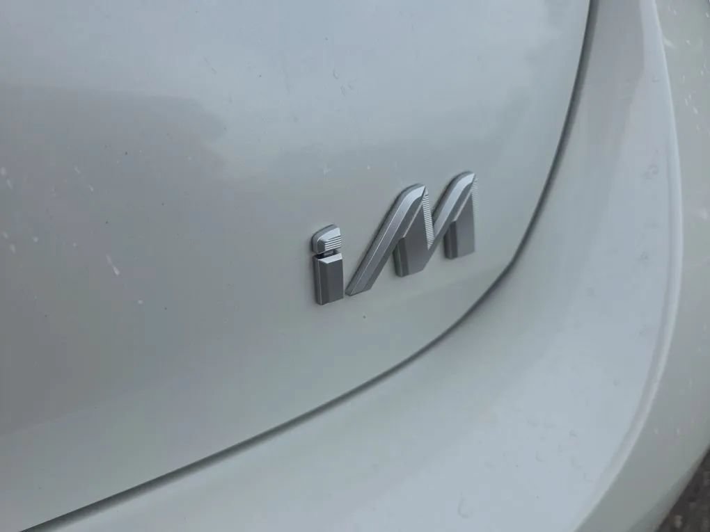 Used 2016 Scion iM FWD image 11