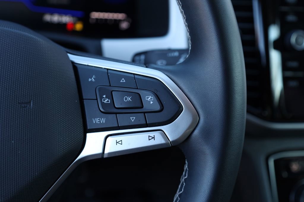 Used 2022 Volkswagen Atlas SE image 25