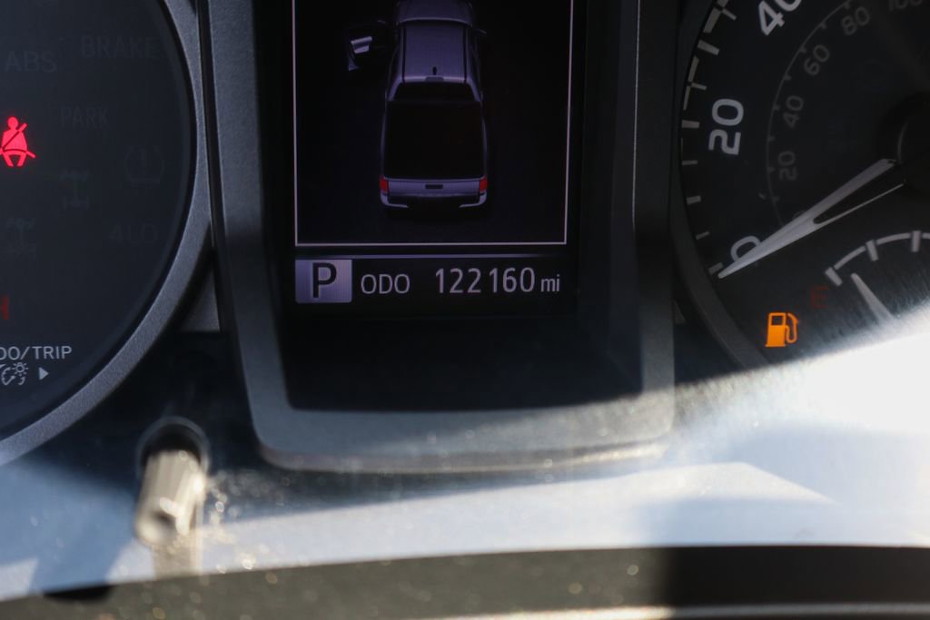 Used 2017 Toyota Tacoma TRD Off-Road RWD image 23