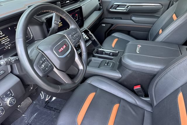 Used 2025 GMC Sierra 2500 AT4 w/ AT4 Premium Plus Package AWD/4WD image 10