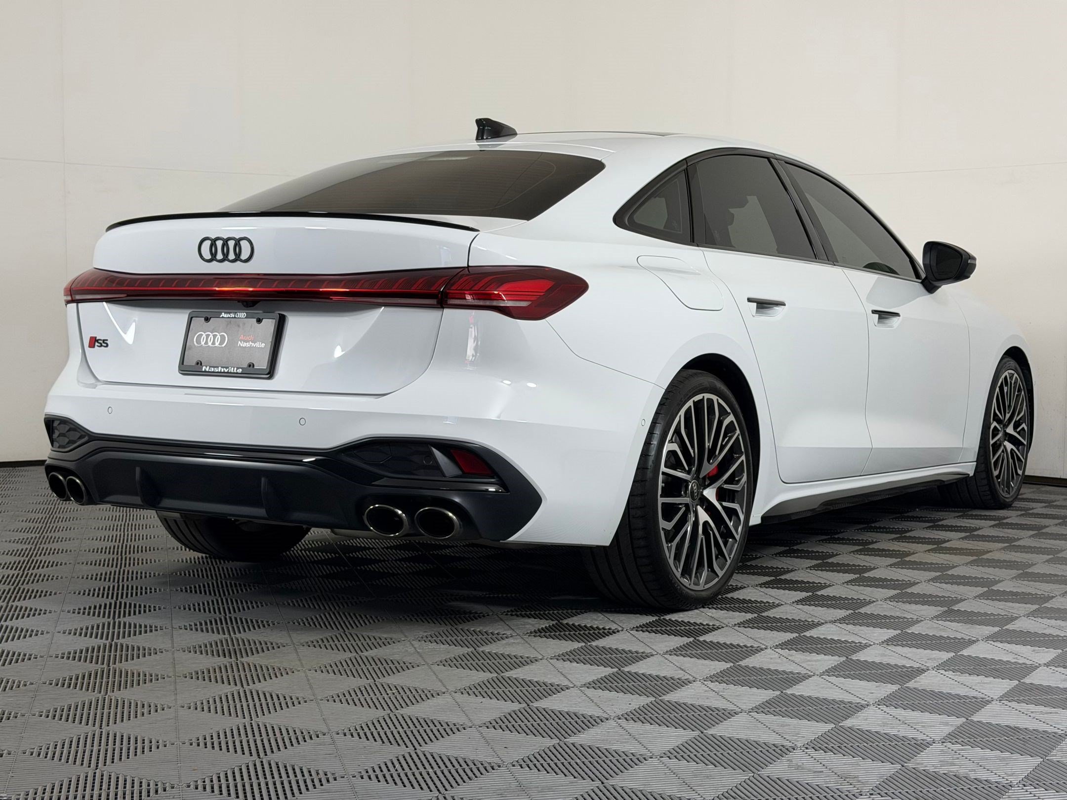 Certified 2025 Audi S5 Premium Plus w/ Premium Plus Package AWD/4WD image 9
