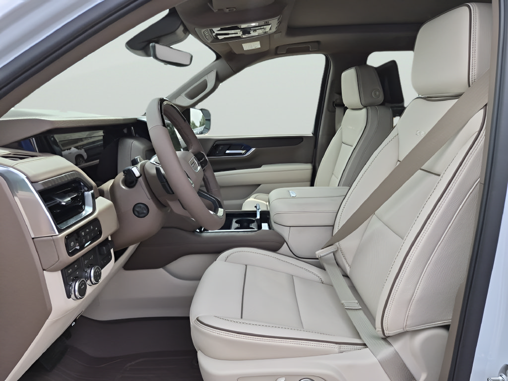 New 2026 GMC Yukon Denali w/ Denali Reserve Package AWD/4WD image 18