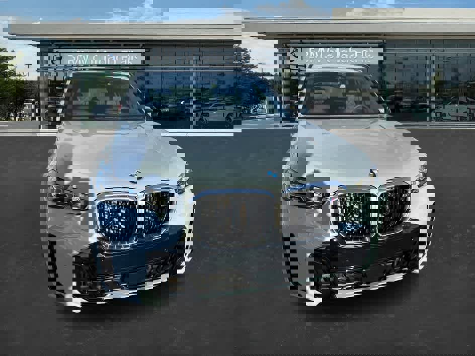 New 2026 BMW X5 M60i image 3