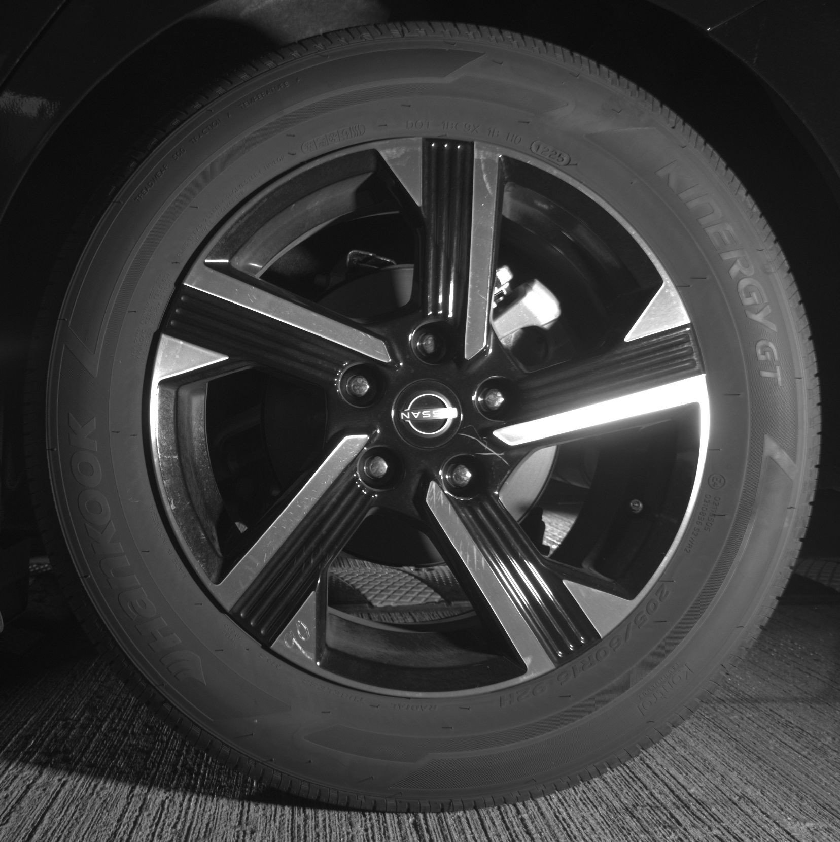 Used 2025 Nissan Sentra SV image 14