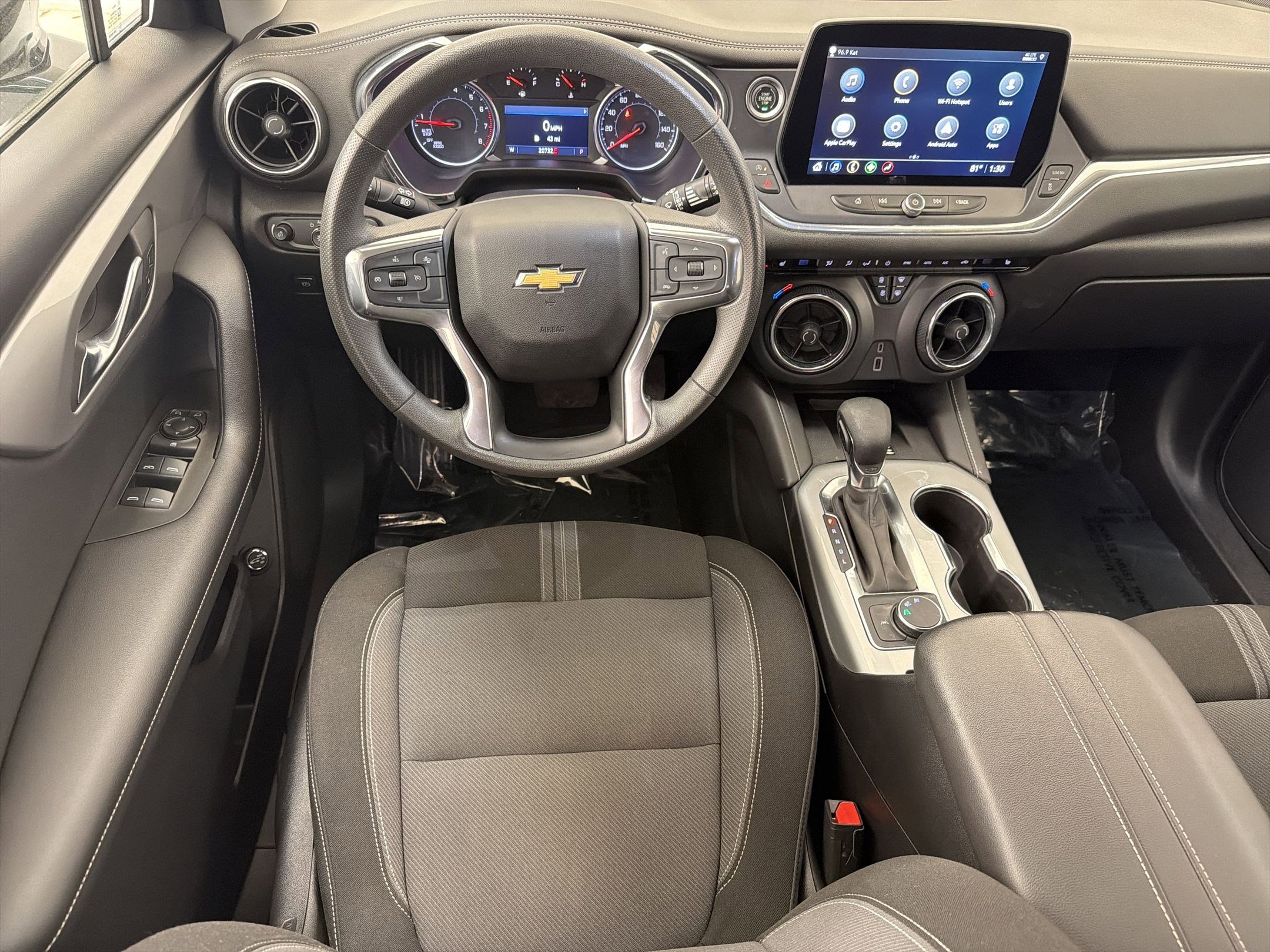 Used 2023 Chevrolet Blazer LT image 4