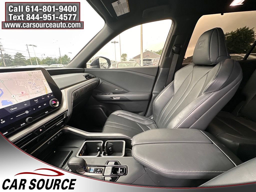 Used 2024 Lexus TX 500h AWD w/ Technology Package image 19