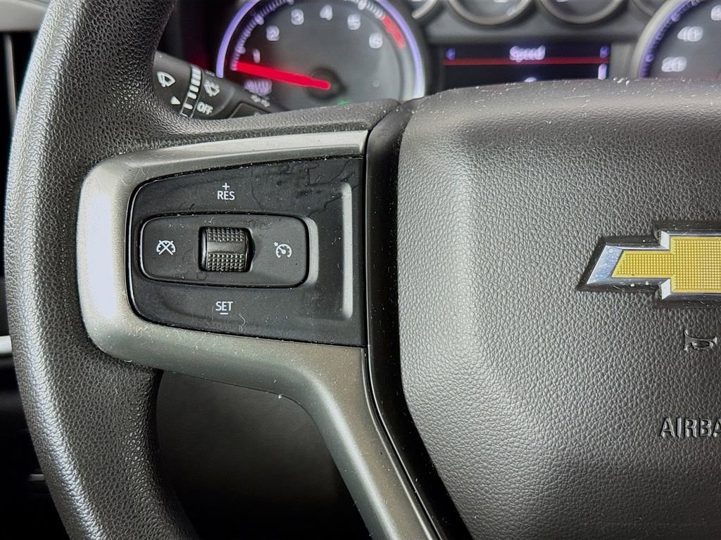 Used 2020 Chevrolet Silverado 1500 LT image 27