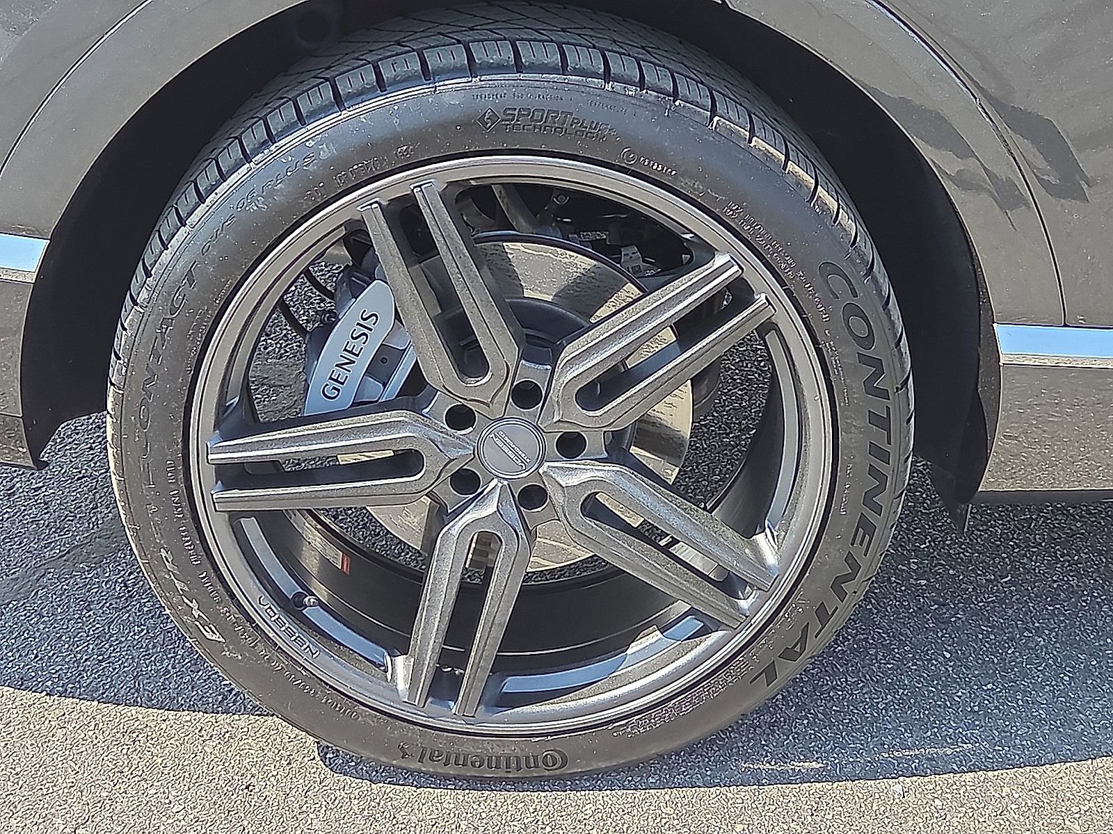 Used 2025 Genesis GV80 3.5T image 7