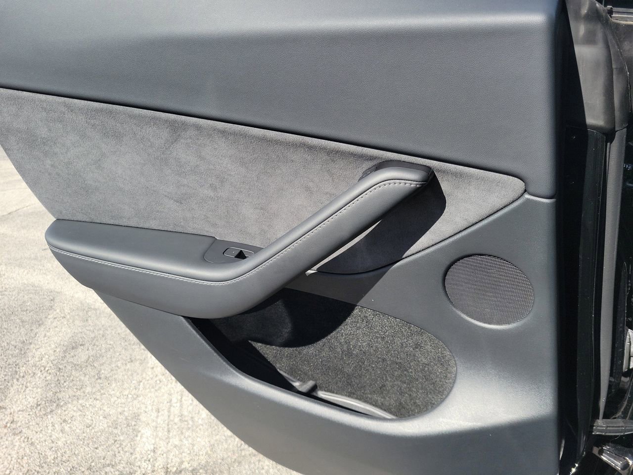 Used 2024 Tesla Model Y Long Range image 14