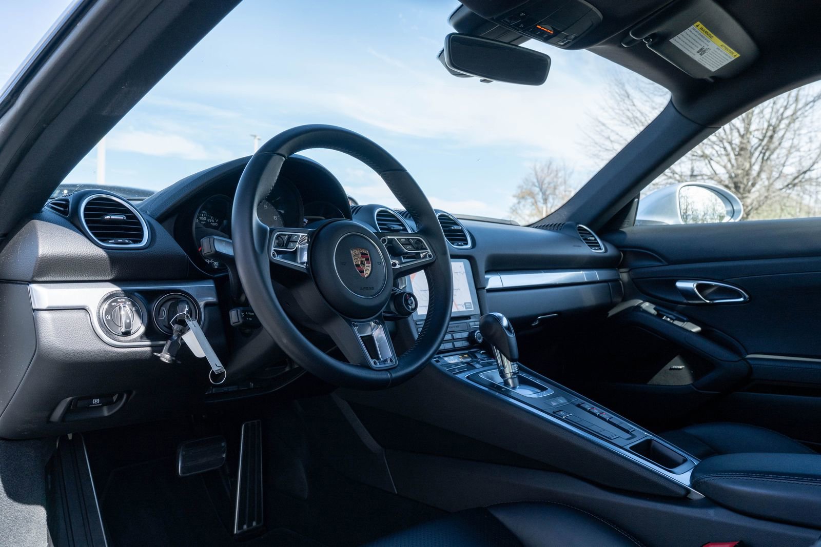 Used 2018 Porsche 718 Cayman S image 4