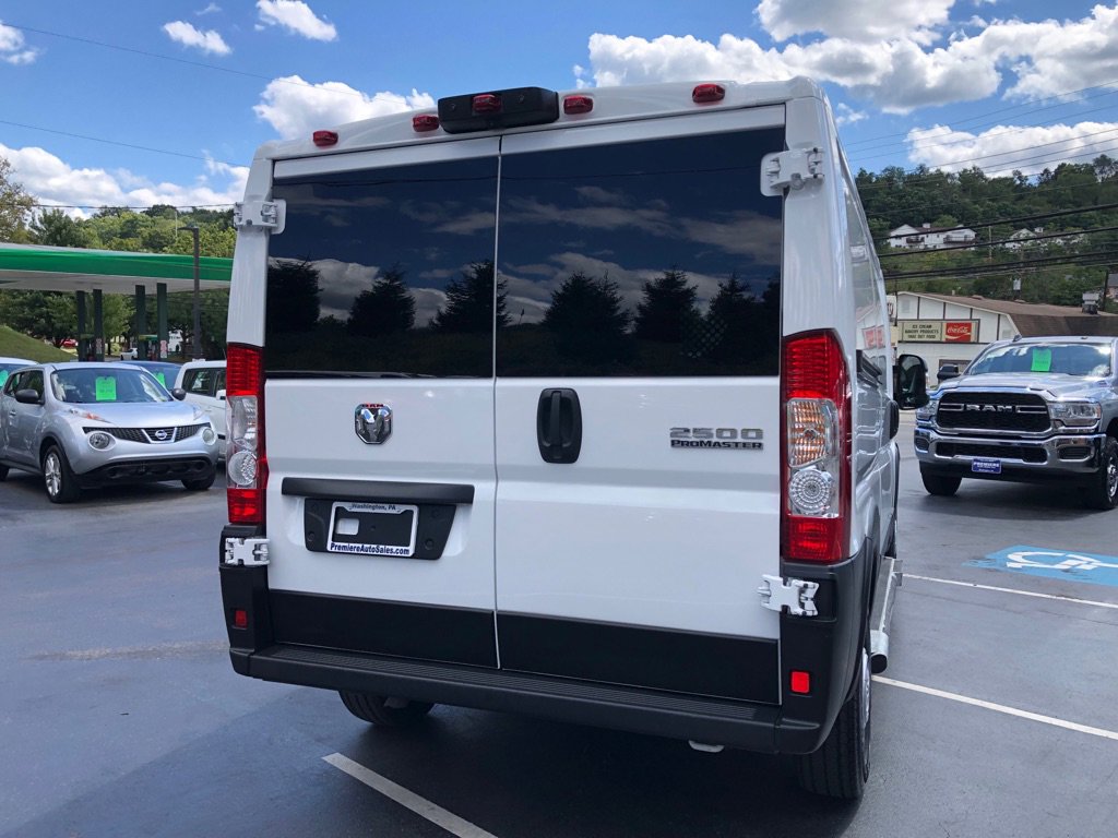 Used 2023 RAM ProMaster 2500 image 4