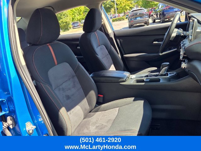 Used 2025 Nissan Sentra SR FWD image 18