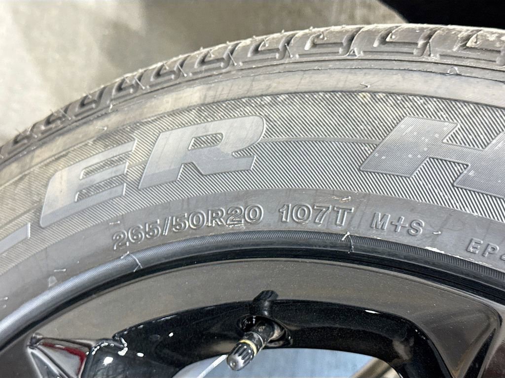 New 2025 Jeep Grand Cherokee L Altitude image 49