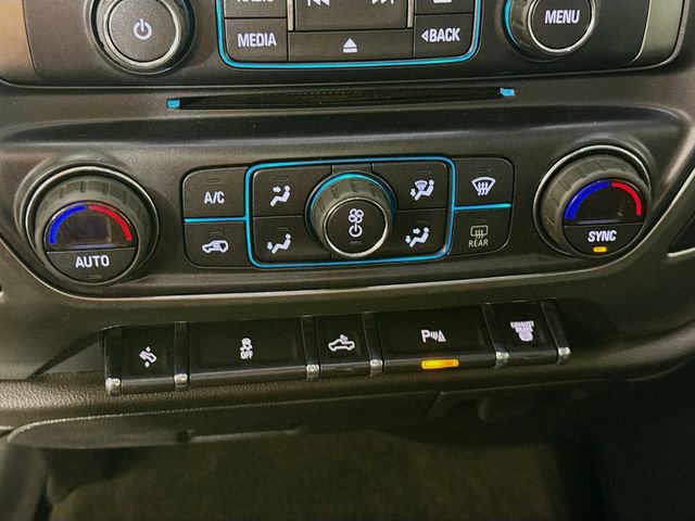 Used 2018 Chevrolet Silverado 3500 LTZ w/ Duramax Plus Package image 19