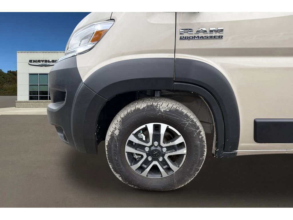 New 2025 RAM ProMaster 3500 w/ Quick Order Package 22G SLT image 9