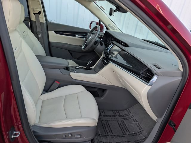Used 2020 Cadillac XT6 Premium Luxury image 31