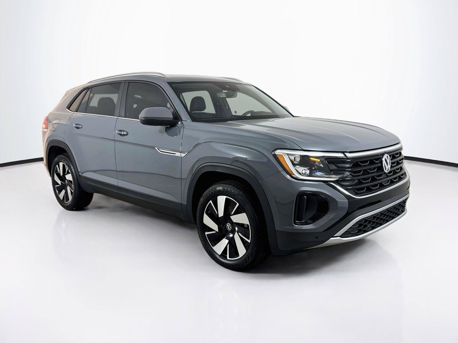 New 2026 Volkswagen Atlas Cross Sport SE FWD image 6