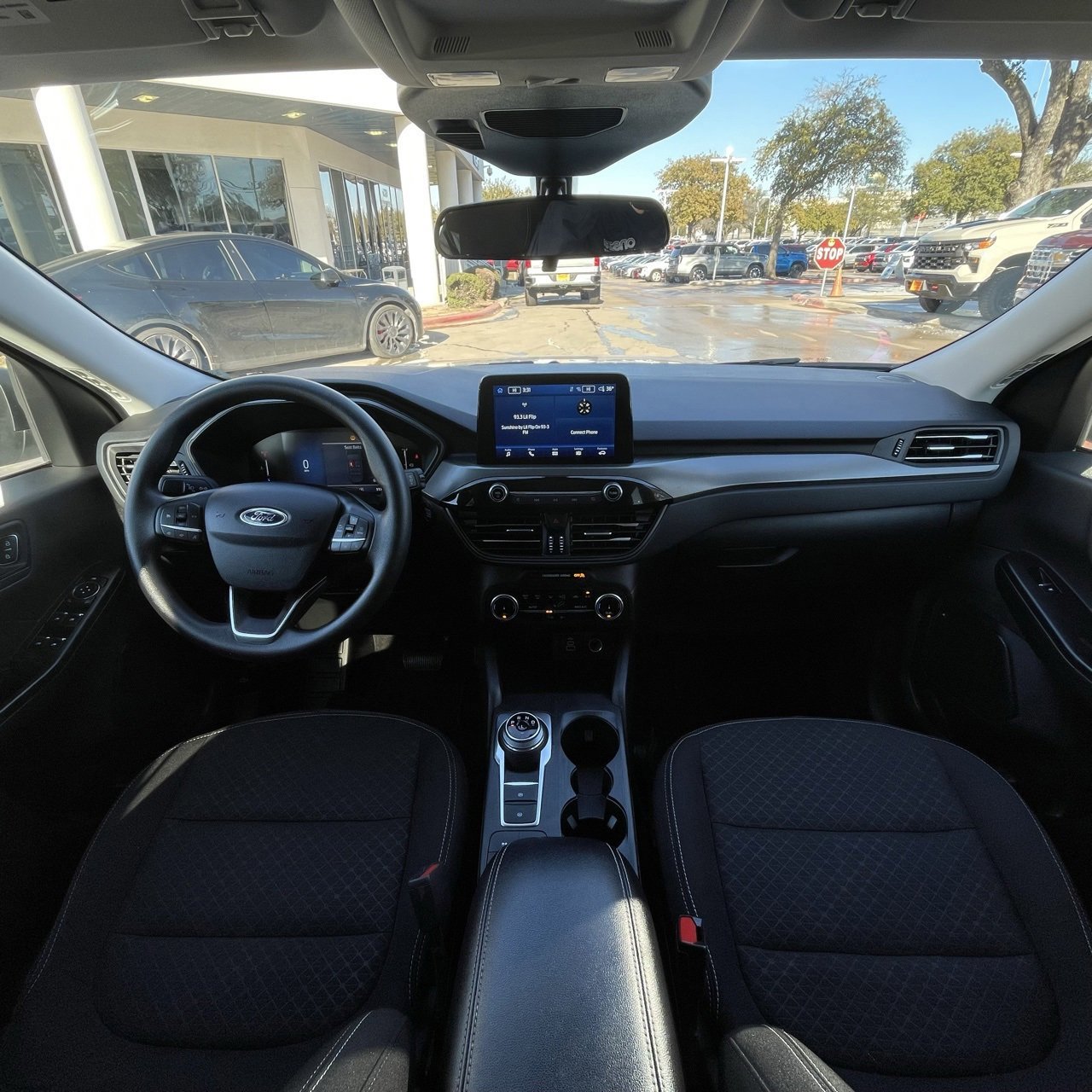 Used 2025 Ford Escape Active image 10