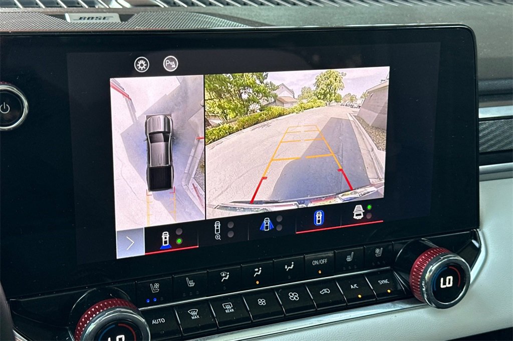 Used 2024 GMC Canyon AT4X image 21