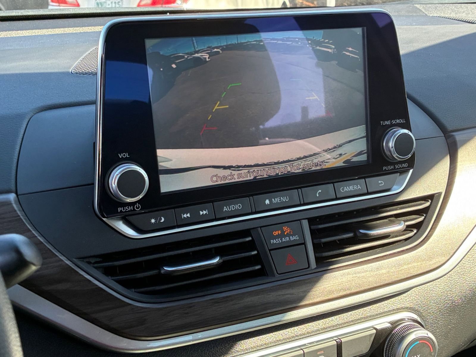 Used 2025 Nissan Altima 2.5 SV image 22