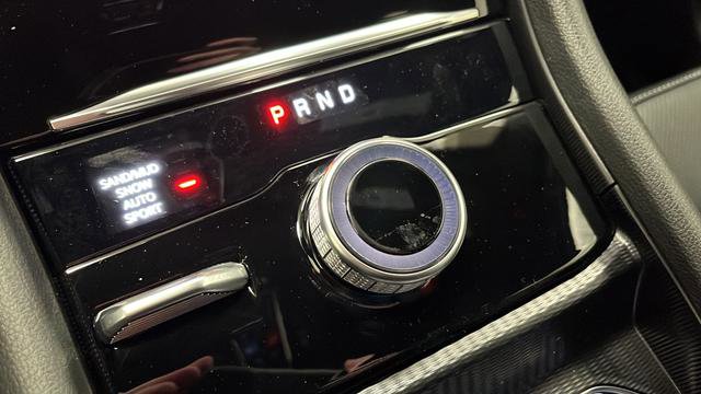 New 2026 Jeep Grand Cherokee Limited AWD/4WD image 19