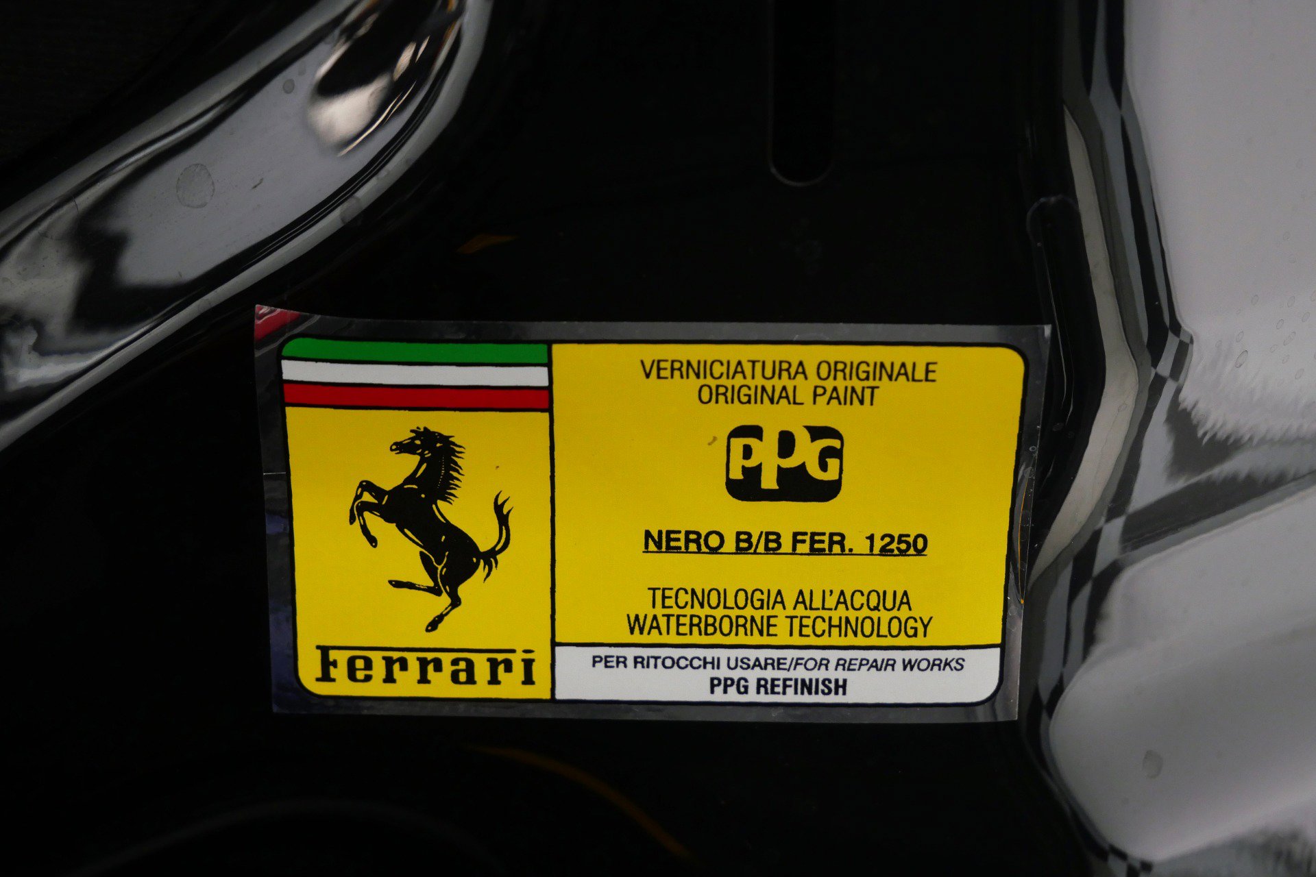Used 2015 Ferrari California T RWD image 55